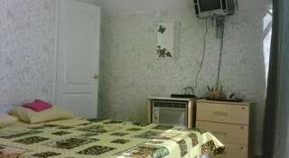 Гостиница Три Кита Николаевка Стандартный двухместный номер с 1 кроватью или 2 отдельными кроватями-4
